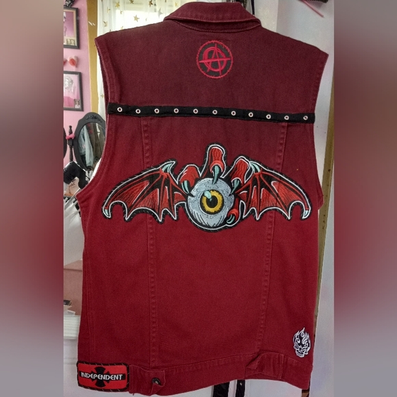 Sneak peek @ WIP custom Rage Against the Sewing Machine upcoming jackets! Ooak🧵 - Picture 9 of 16